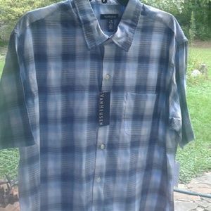 Van Heusen Men's Chambray SS Shirt Large